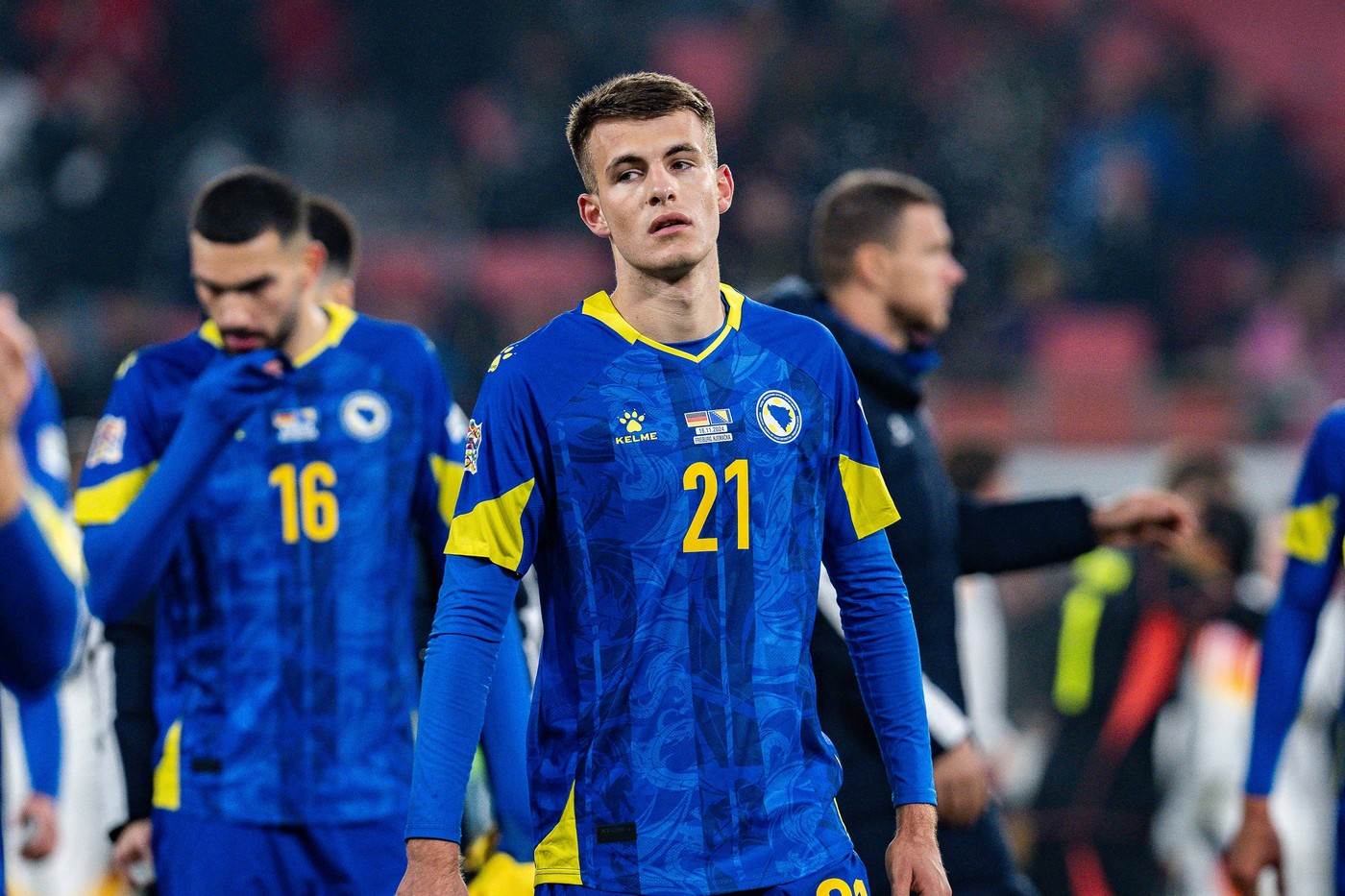  Sergej Barbarez poslao Sameda Baždara i Luku Đurića na tribine  