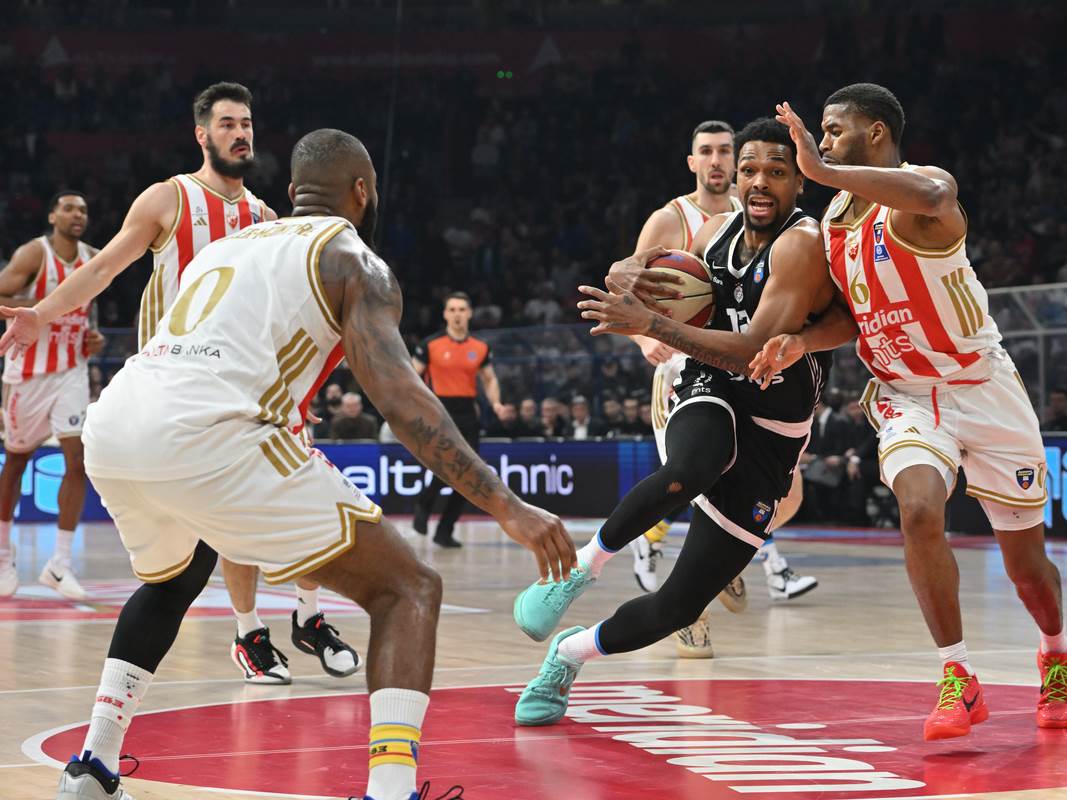  Ko sudi derbi Crvena zvezda Partizan  