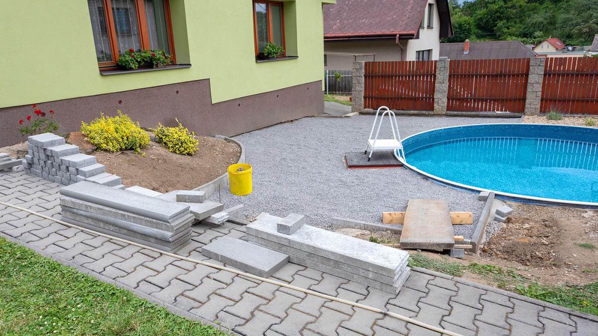  Francuz pronašao zakopano zlato u dvorištu 