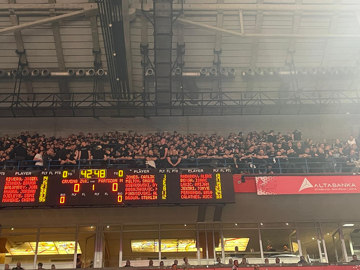  Grobari bacili topovske udare u Areni pred vječiti derbi 