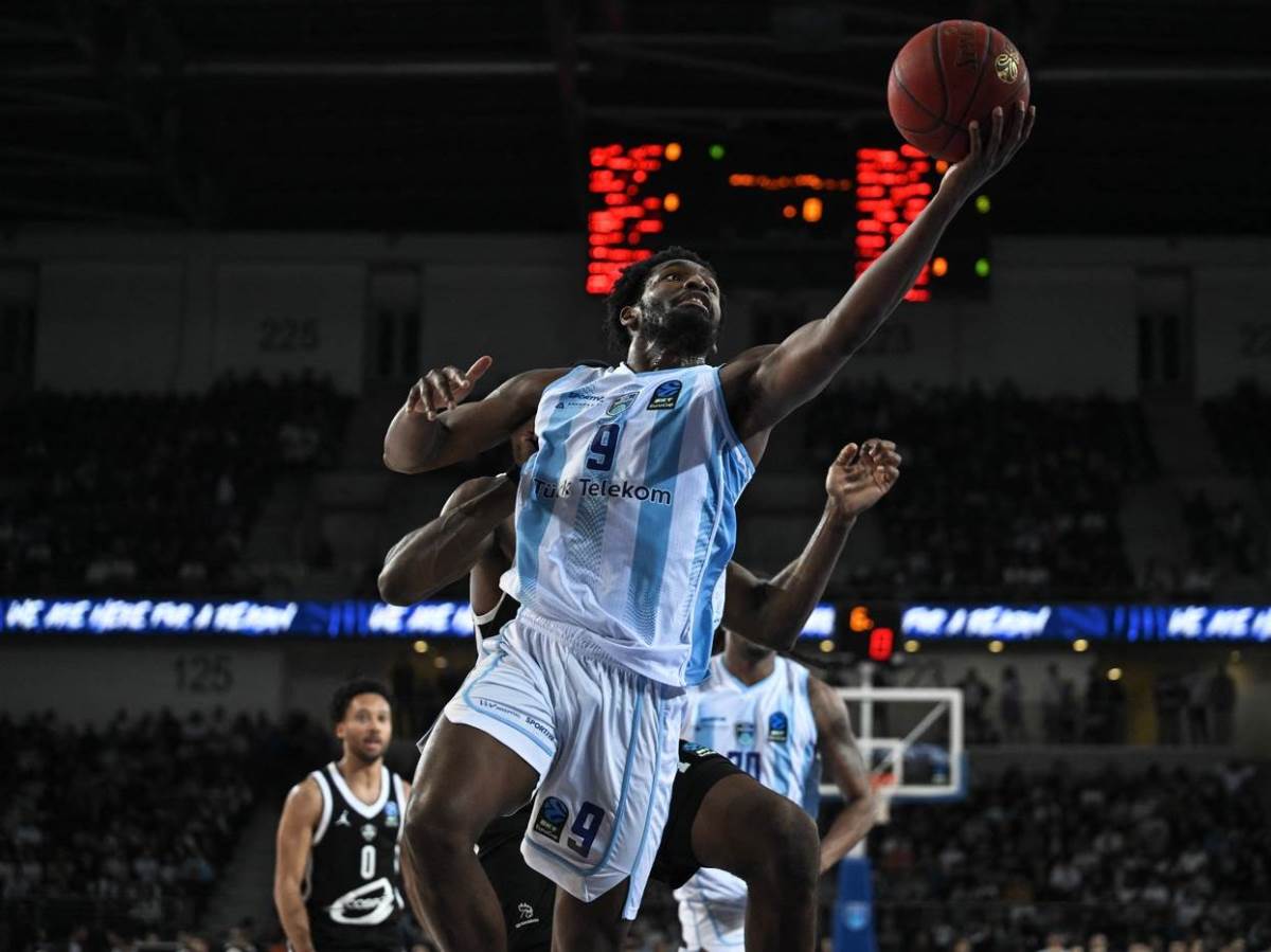  Burg pobijedio Turk Telekom u polufinalu Evrokupa 