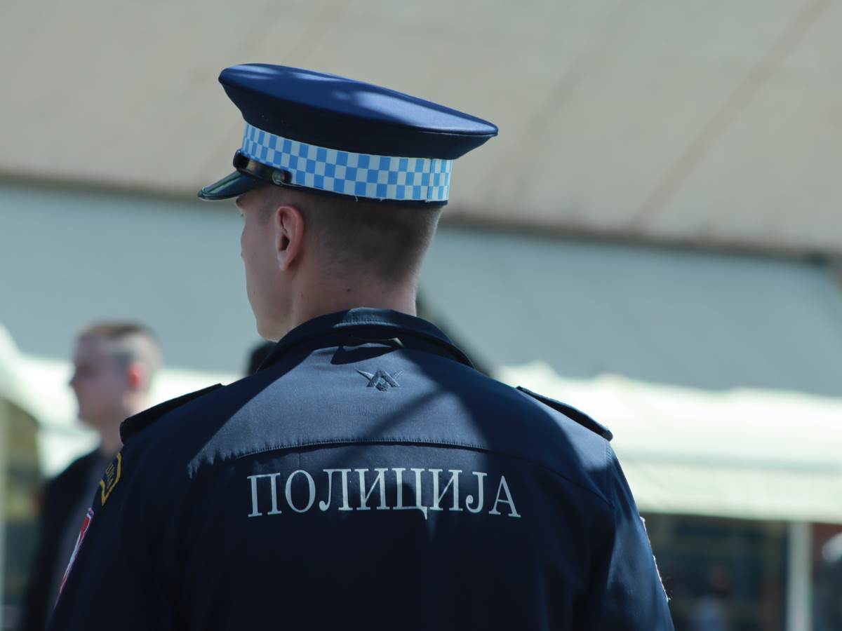  Policija 