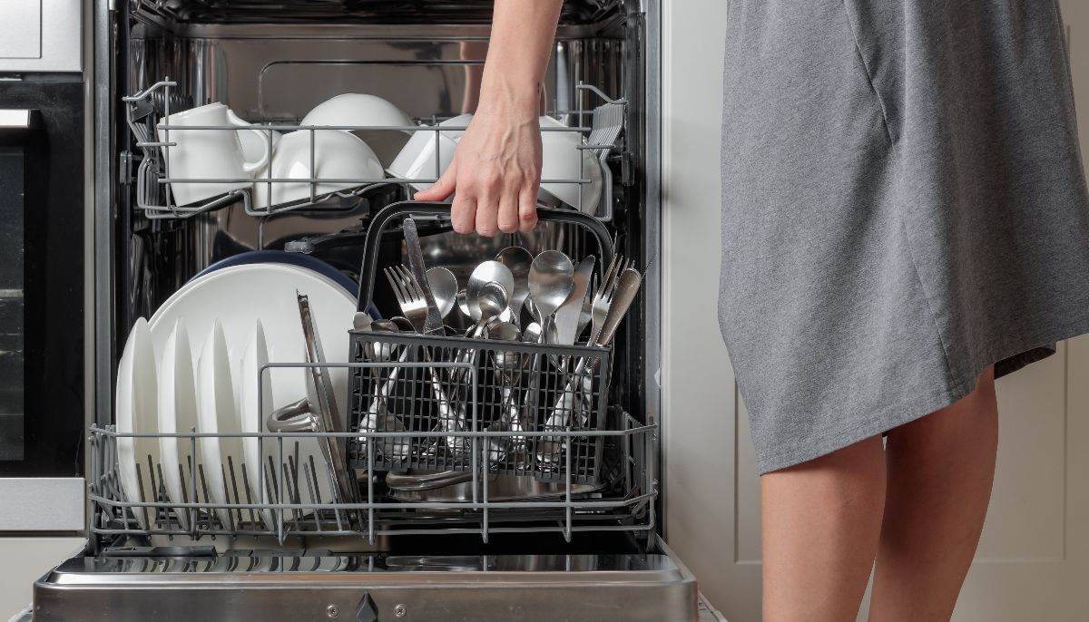  5 pravila za savršeno čisto suđe iz mašine 