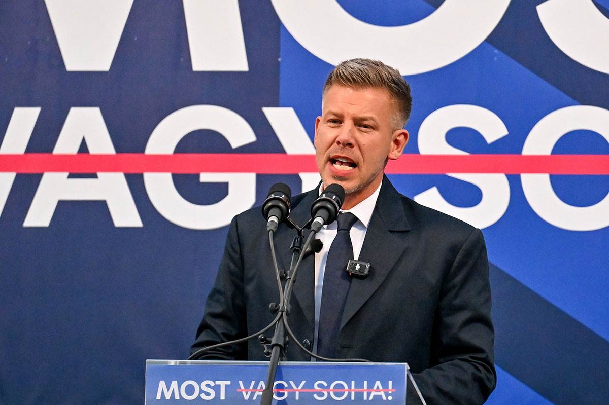  politico o planovima petera mađara 