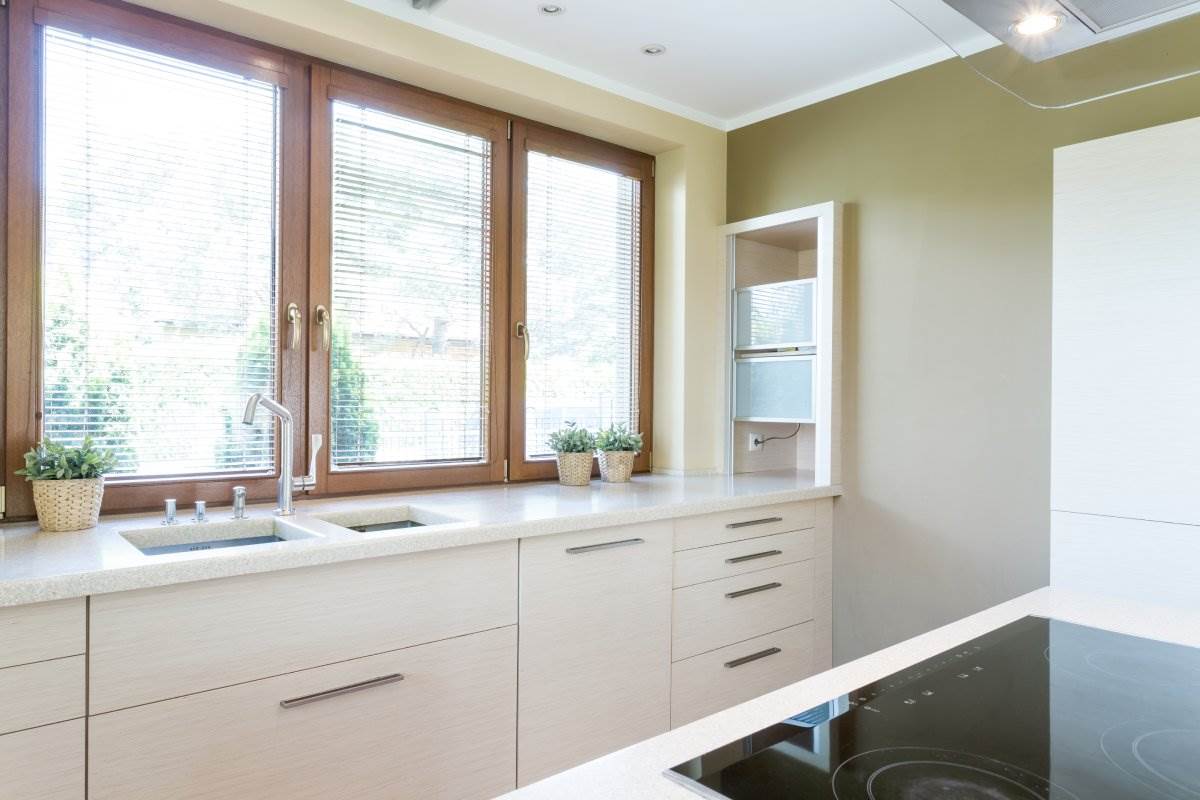  Prozorska folija kao zamjena za zavjese i roletne 