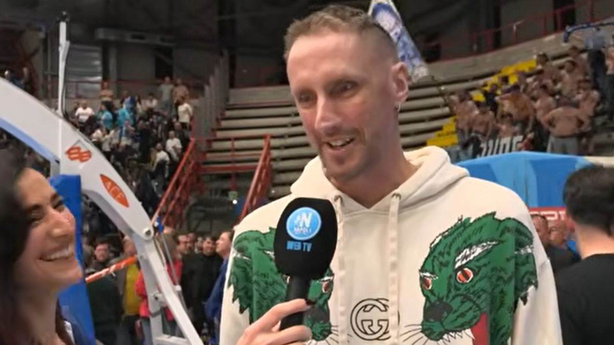  Akile Polonara ponovo igra košarku 