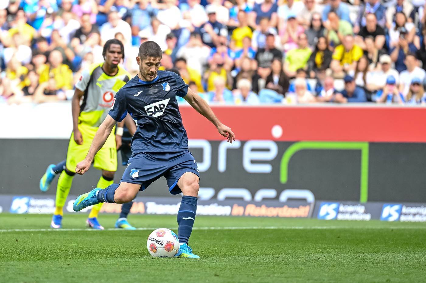  Hofenhajm pobijedio Dortmund, Bajern šampion Njemačke po 35. put 