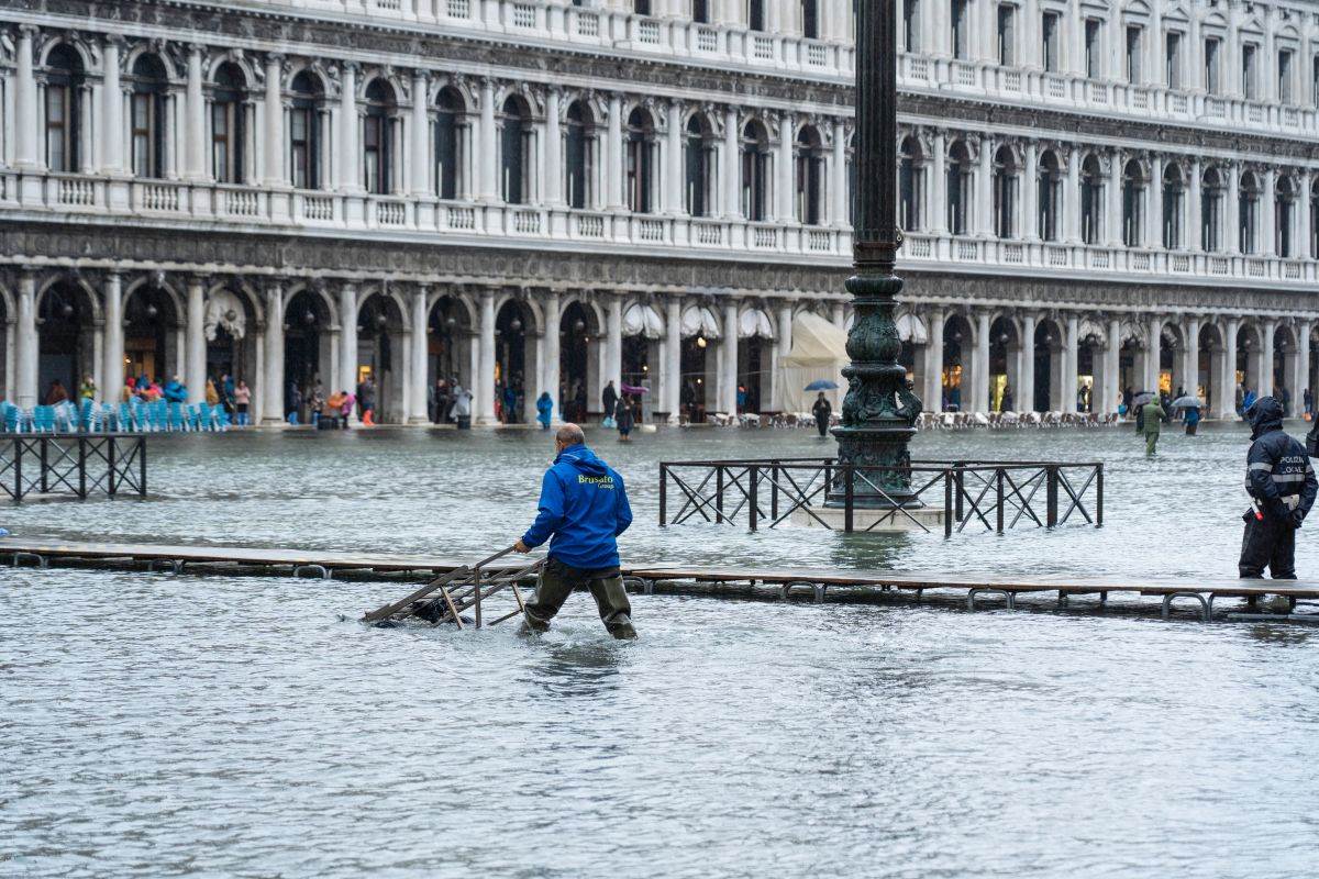  Venecija bi mogla da bude preseljena jer sve više tone 