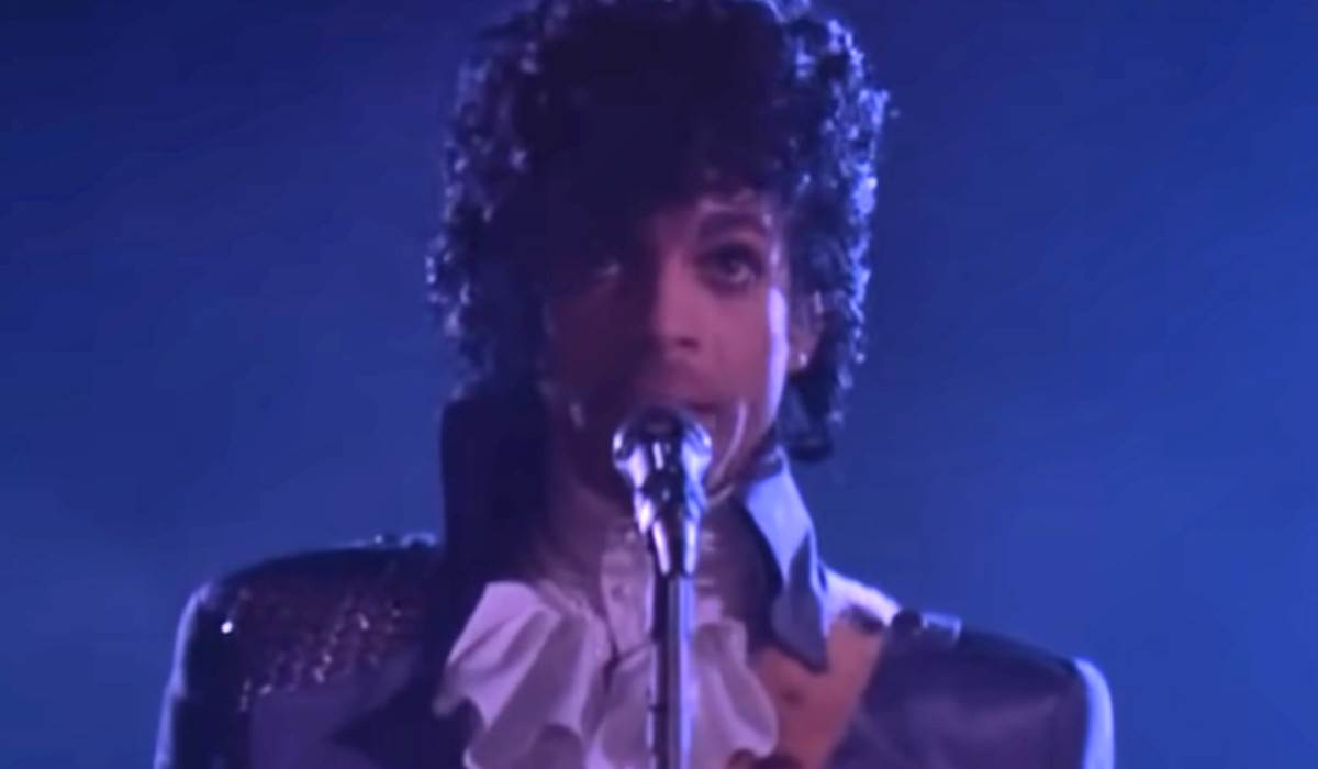  Objavljena Prinsova dosad neotkrivena pjesma With This Tear 