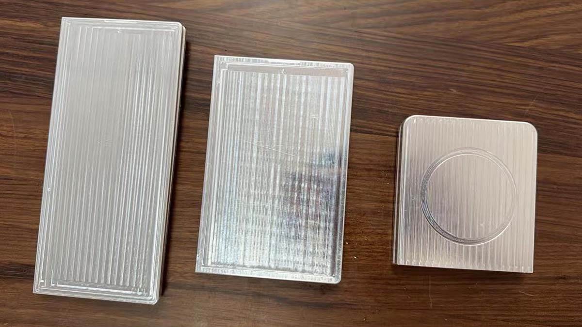  Samsung Galaxy Z Fold8 Wide  