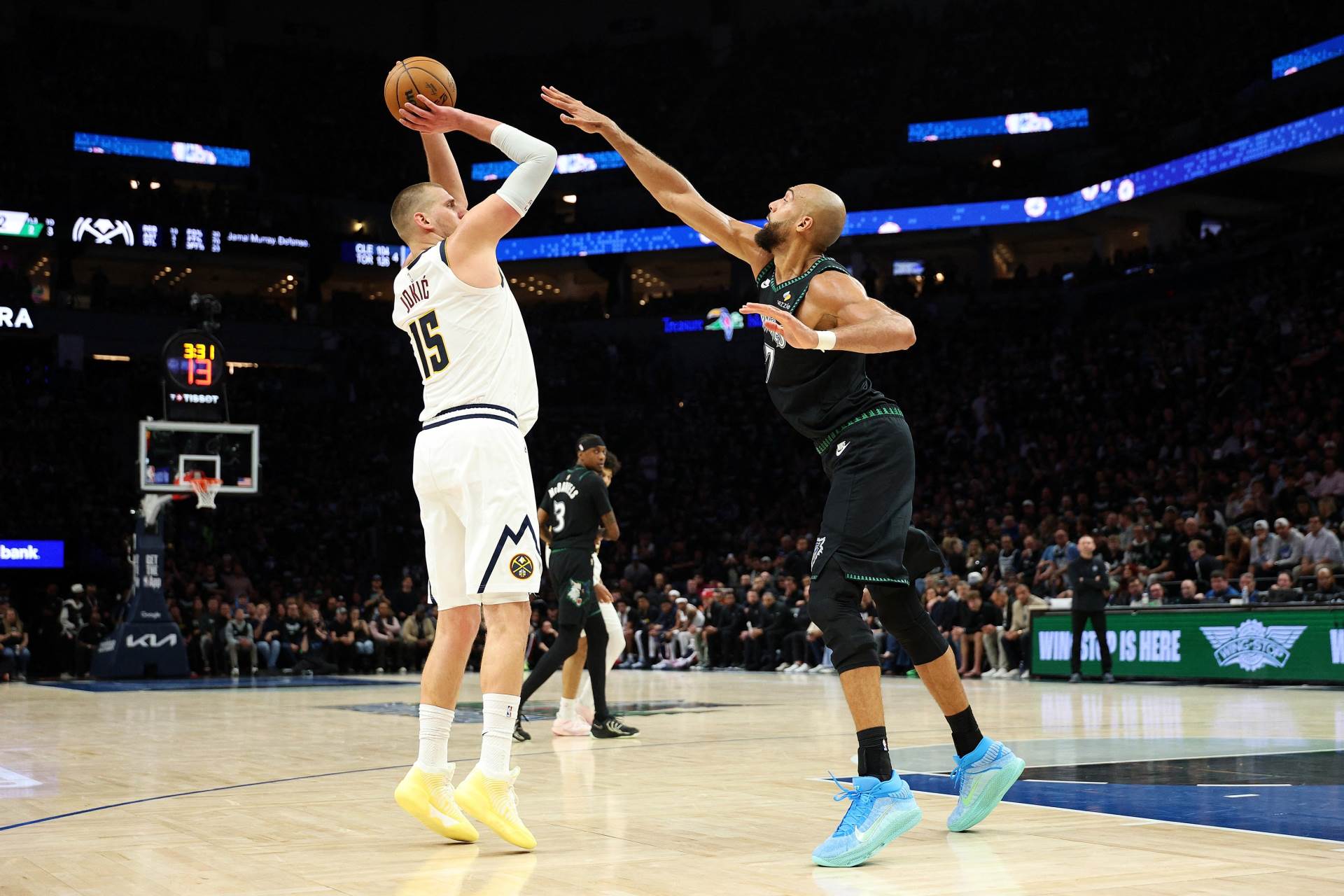  Nikola Jokić tripl-dablom sačuvao Denver u životu 