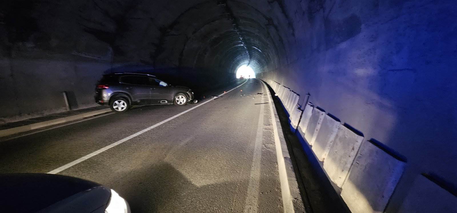  Četiri osobe povrijeđene kod Višegrada, kilometarske kolone kod Jablanice 