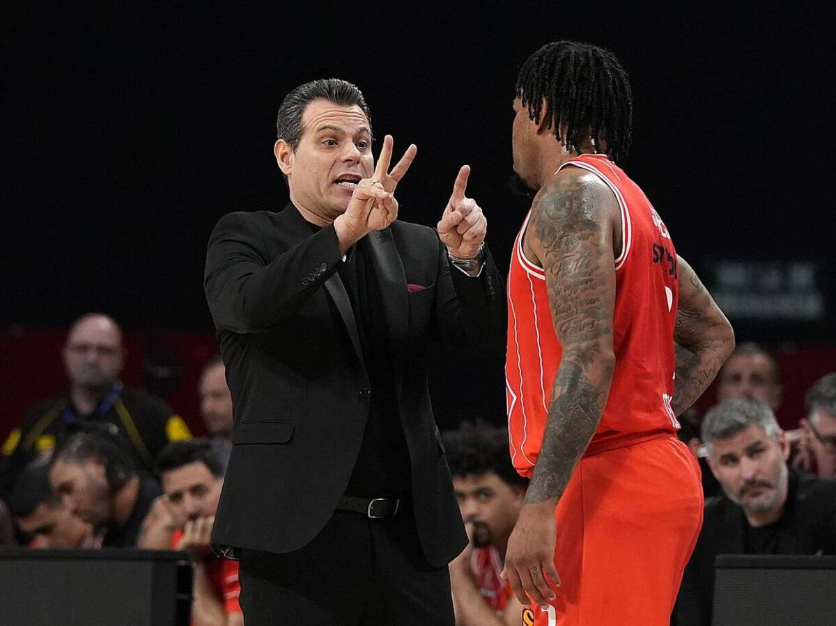  hapoel ponudio ugovor krisu dzounsu 