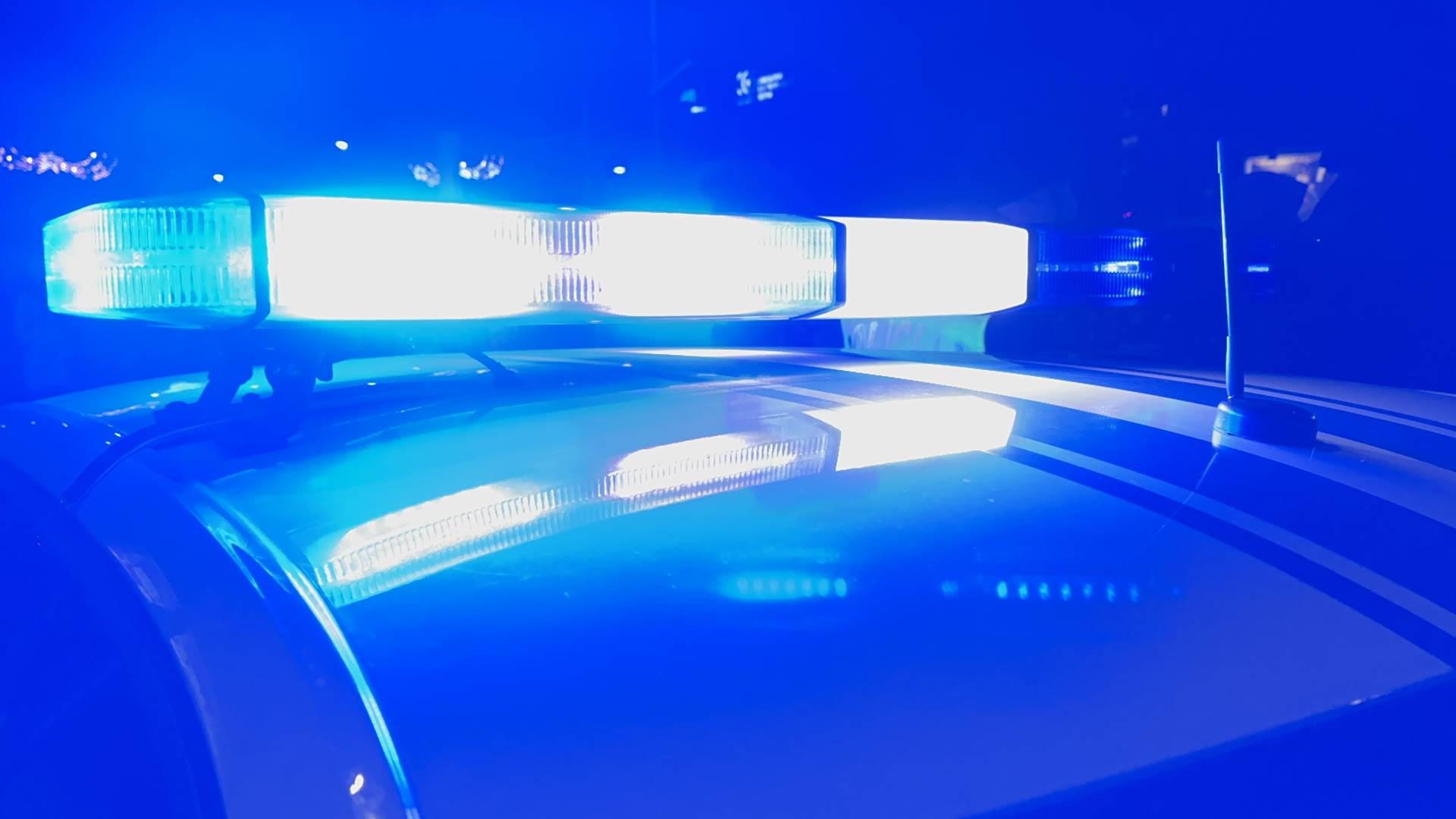  Tragedija u Mladenovcu: Dječak (12) u kritičnom stanju nakon pada autobuskog stajališta 