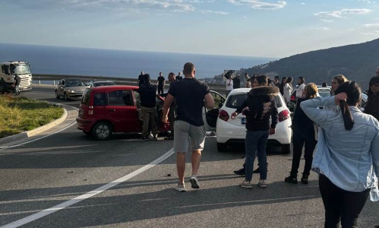  Veliki broj povrijeđenih u sudaru kod Budve 