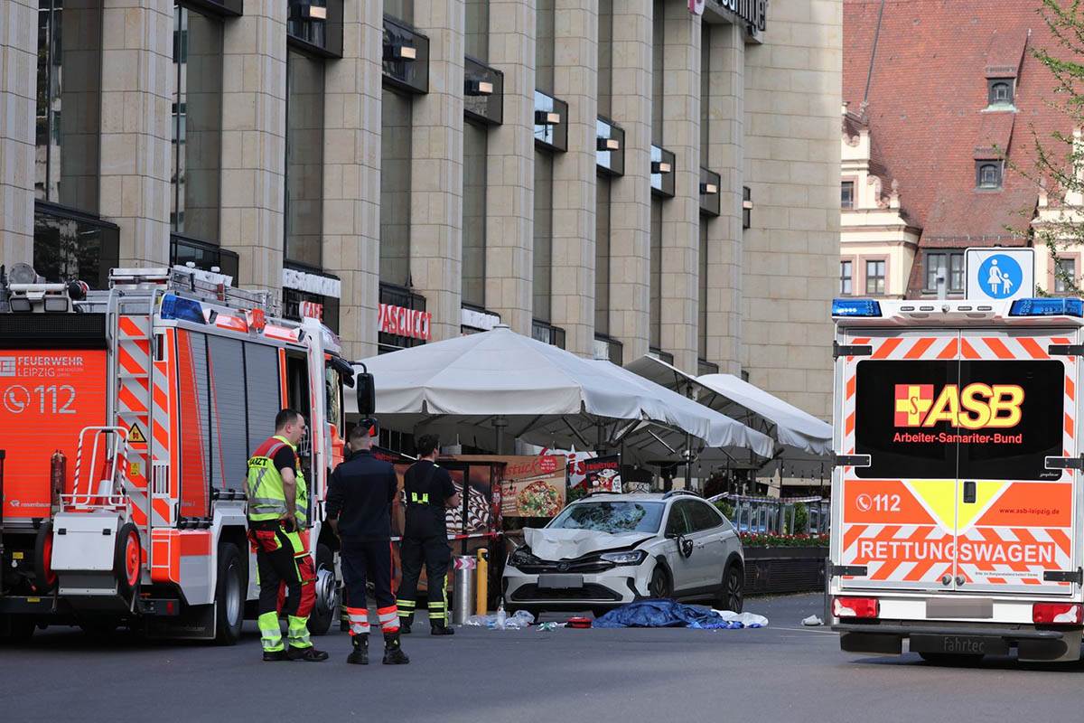  Auto ubio dve osobe u centru Lajpciga 