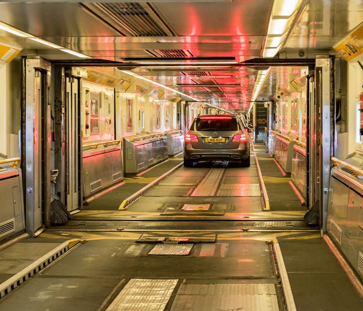  Na današnji dan otvoren je tunel Lamanš 