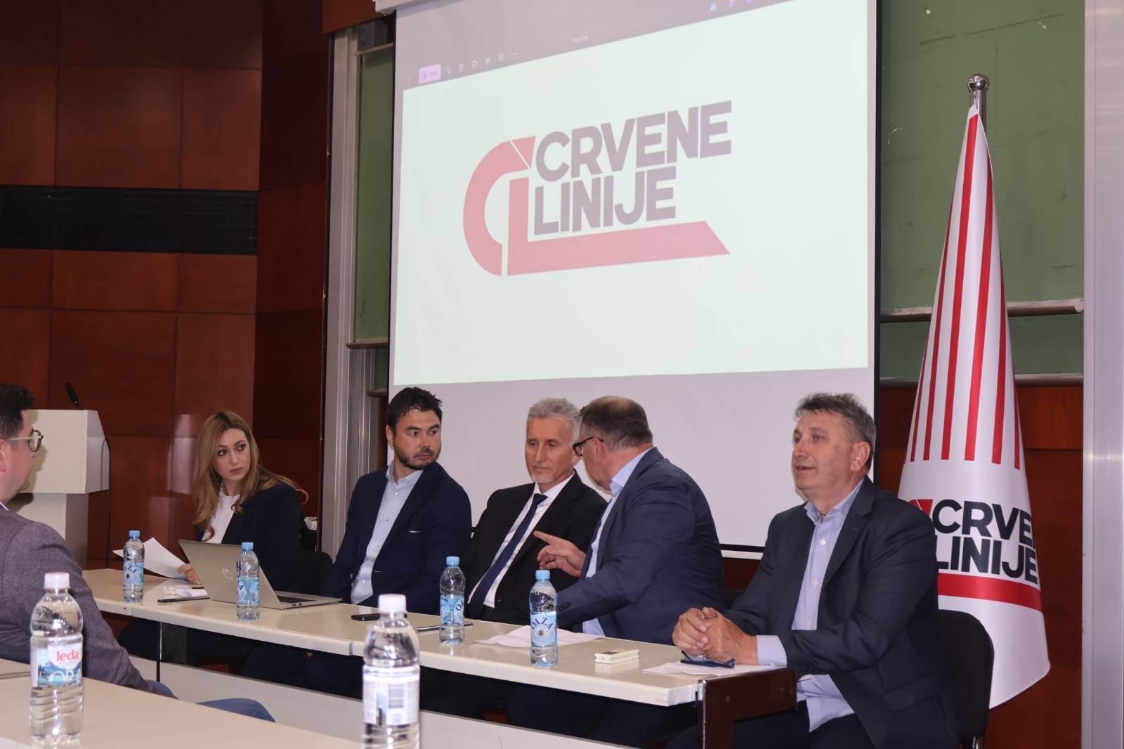  crvene linije 