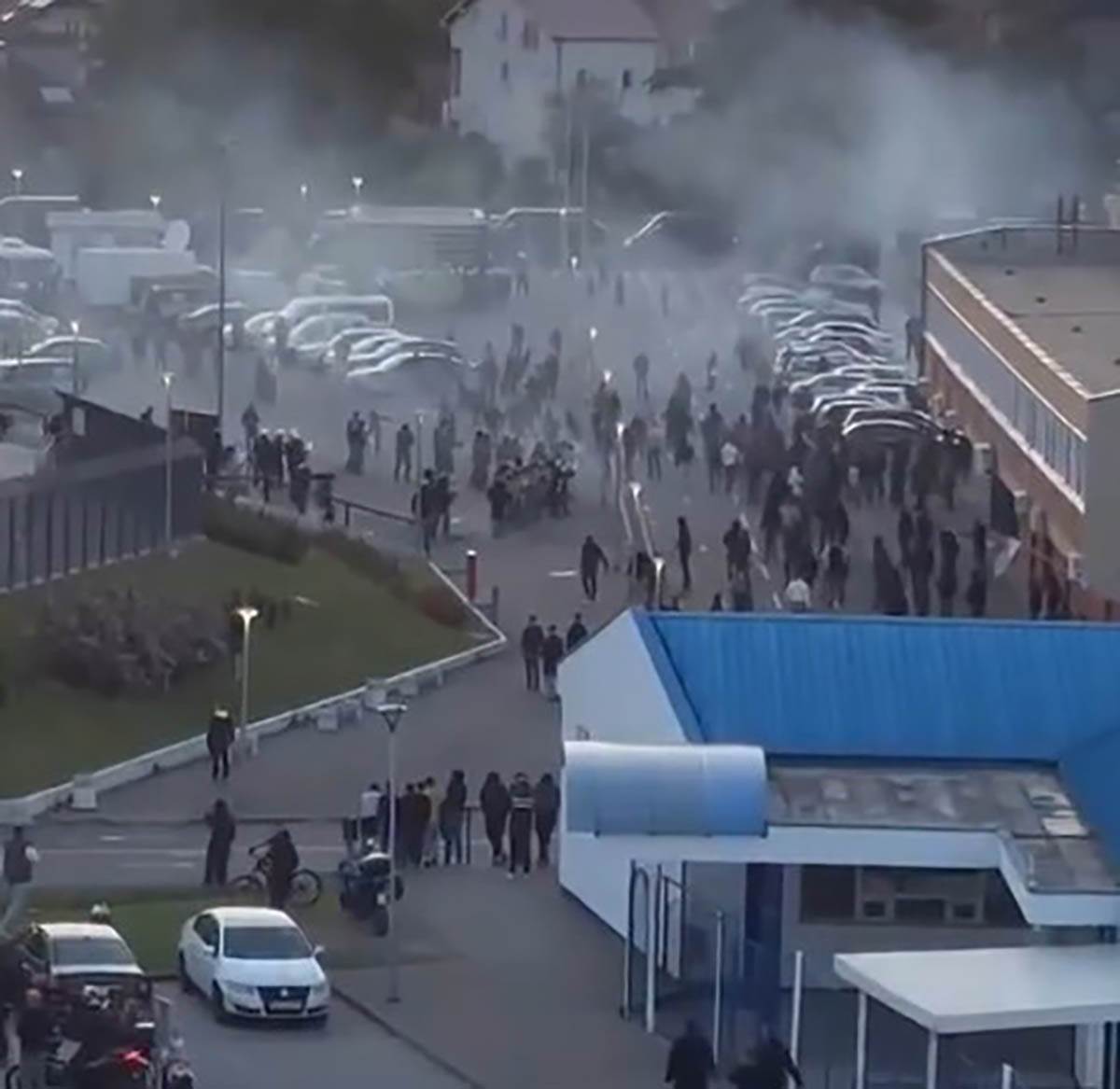  Tuča Delija i policije pred finale Kupa Srbije 
