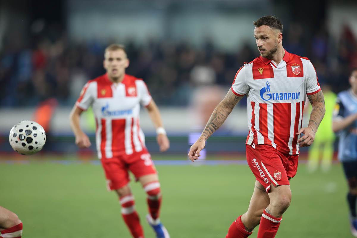  FK Crvena zvezda predstavila nove dresove 