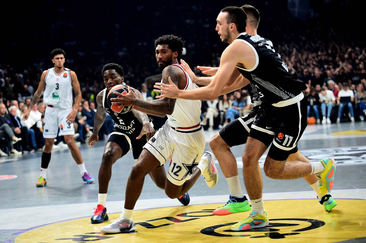  Grčki mediji Armoni Bruks dogovori prelazak u Partizan 