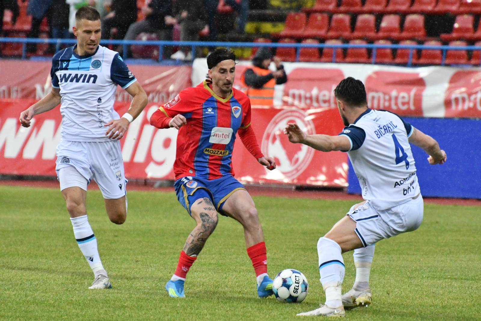  Amer Hiroš 