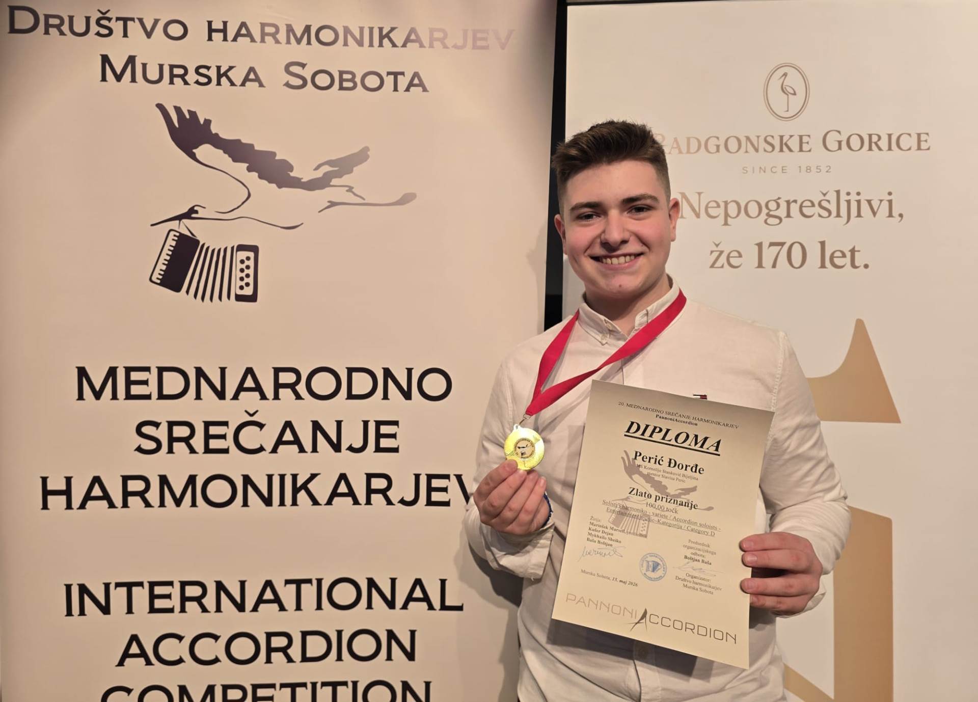  Đorđe Perić pobjednik 20. međunarodnog festivala u Sloveniji 