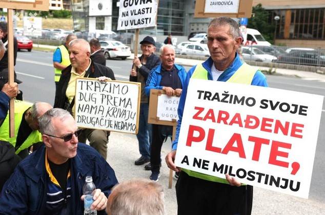 Radnici "Krivaje" razočarani sastankom, Vladi FBiH dat rok do kraja juna 
