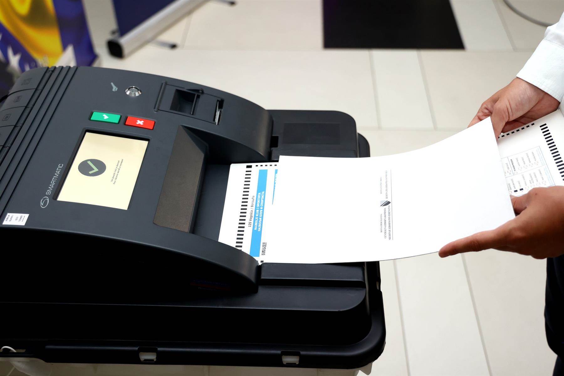  CIK BiH danas zatvara prijave za izbore: Preliminarni pregled stranaka biće dostupan na internet stranici 