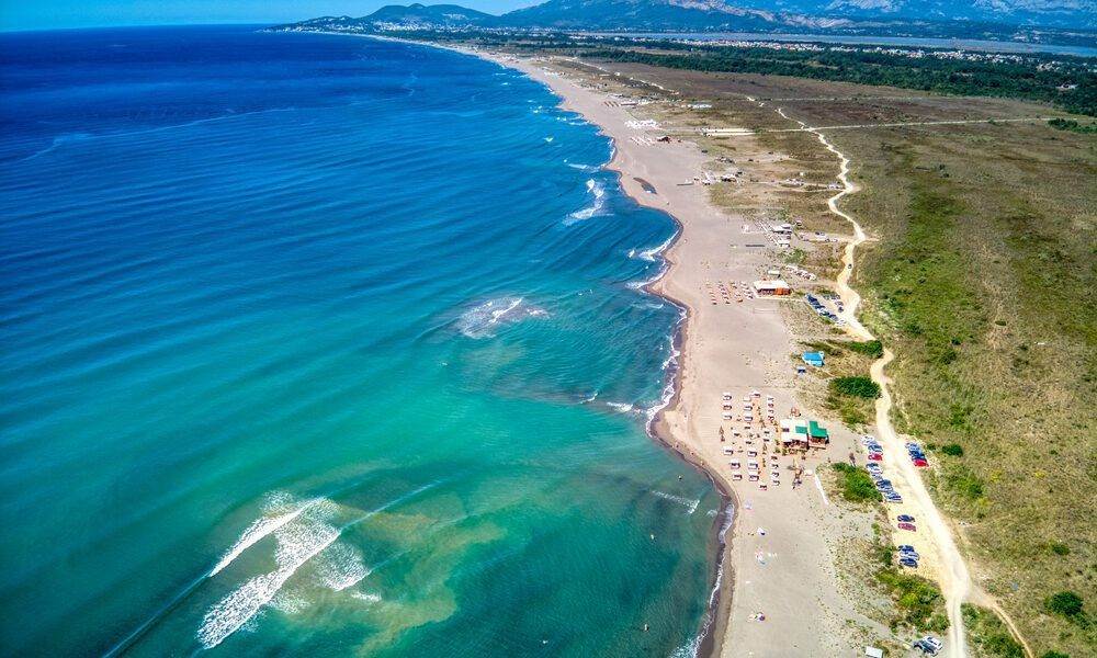  Požar na kupalištu “Cabo Beach” u Ulcinju 