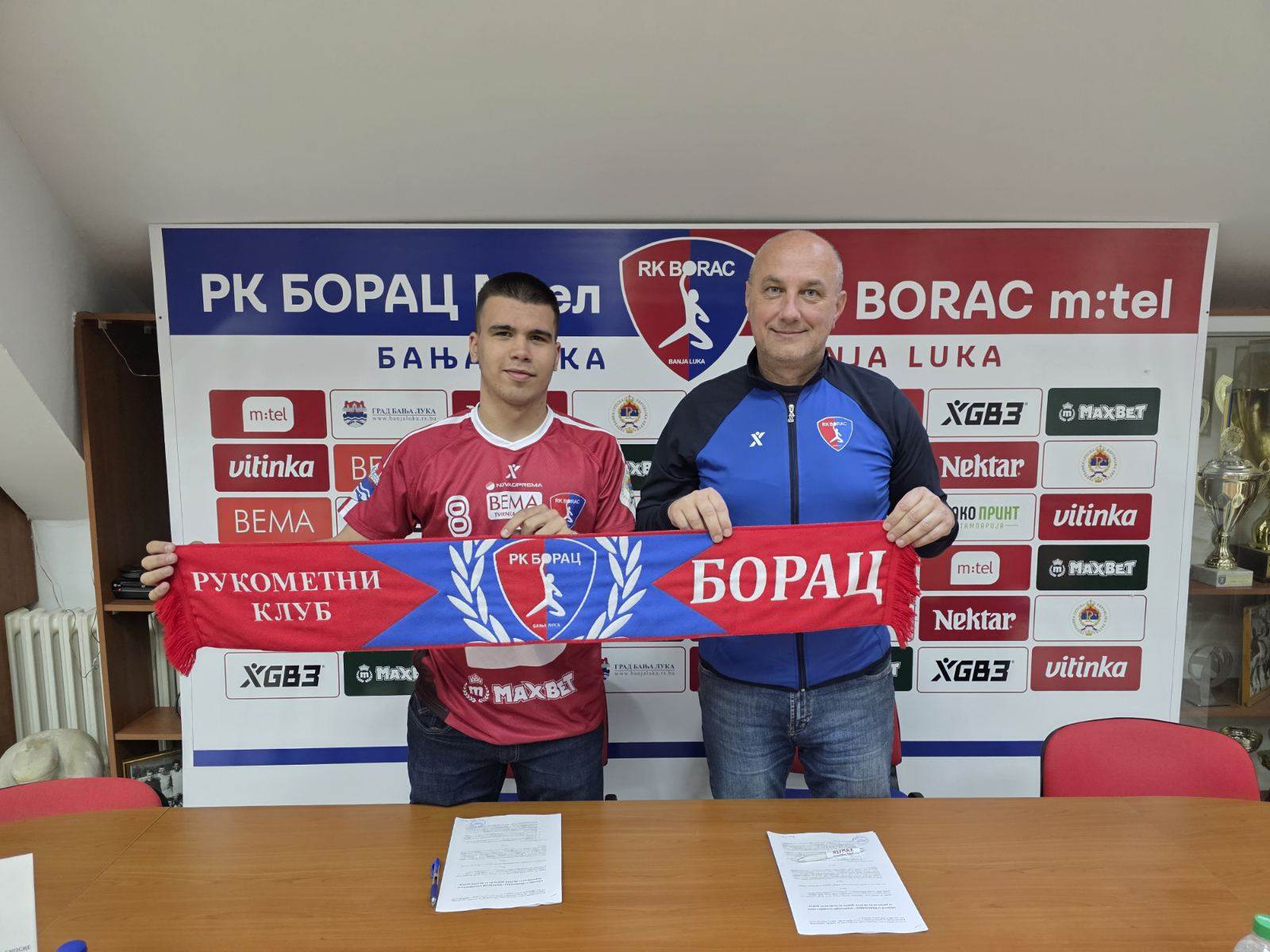  Armin Bulić novi rukometaš Borca  