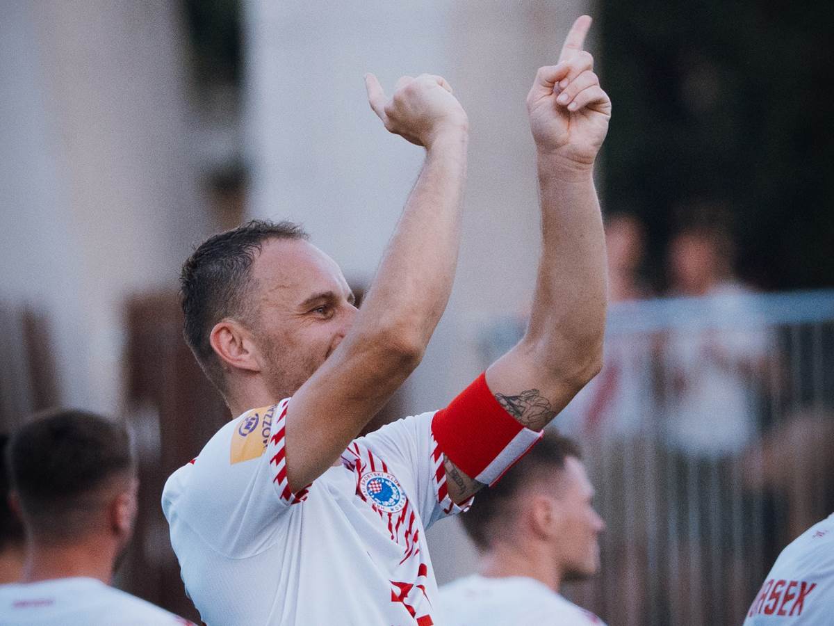  Nemanja Bilbija 