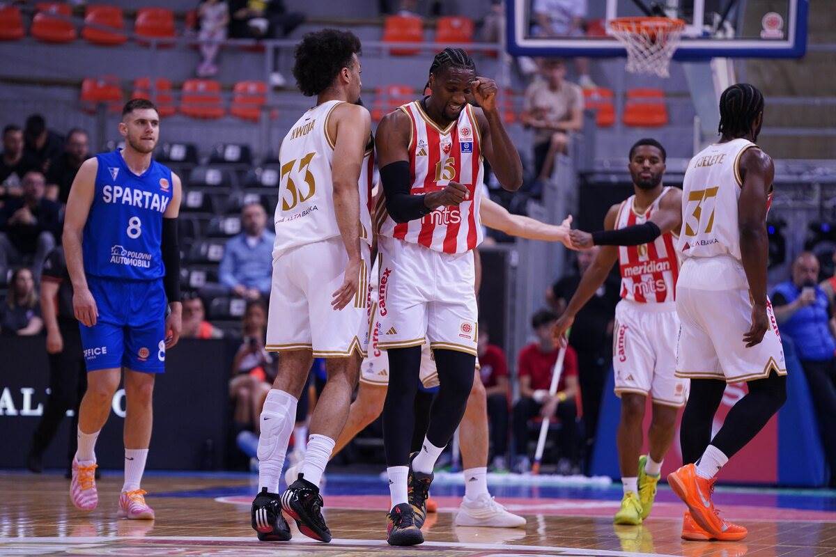  Aleksandar Vučić o pomoći KK Crvena zvezda i FK Partizan 