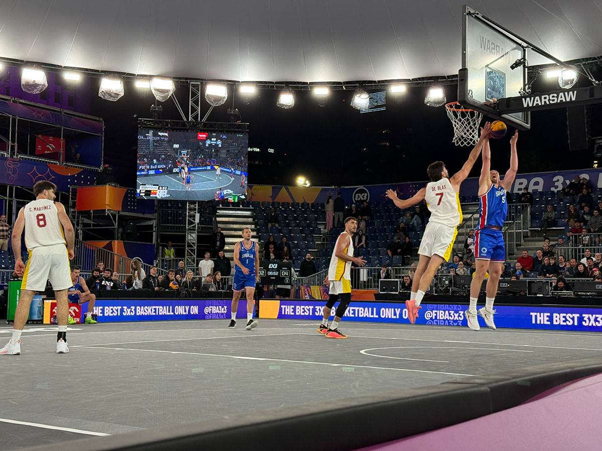  Basketaši Srbije pobijedili Španiju 