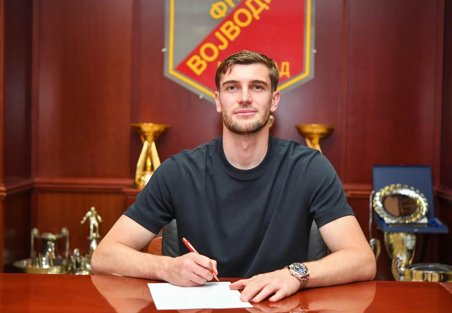  nardin mulahusejnovic potpisao za fk vojvodina 