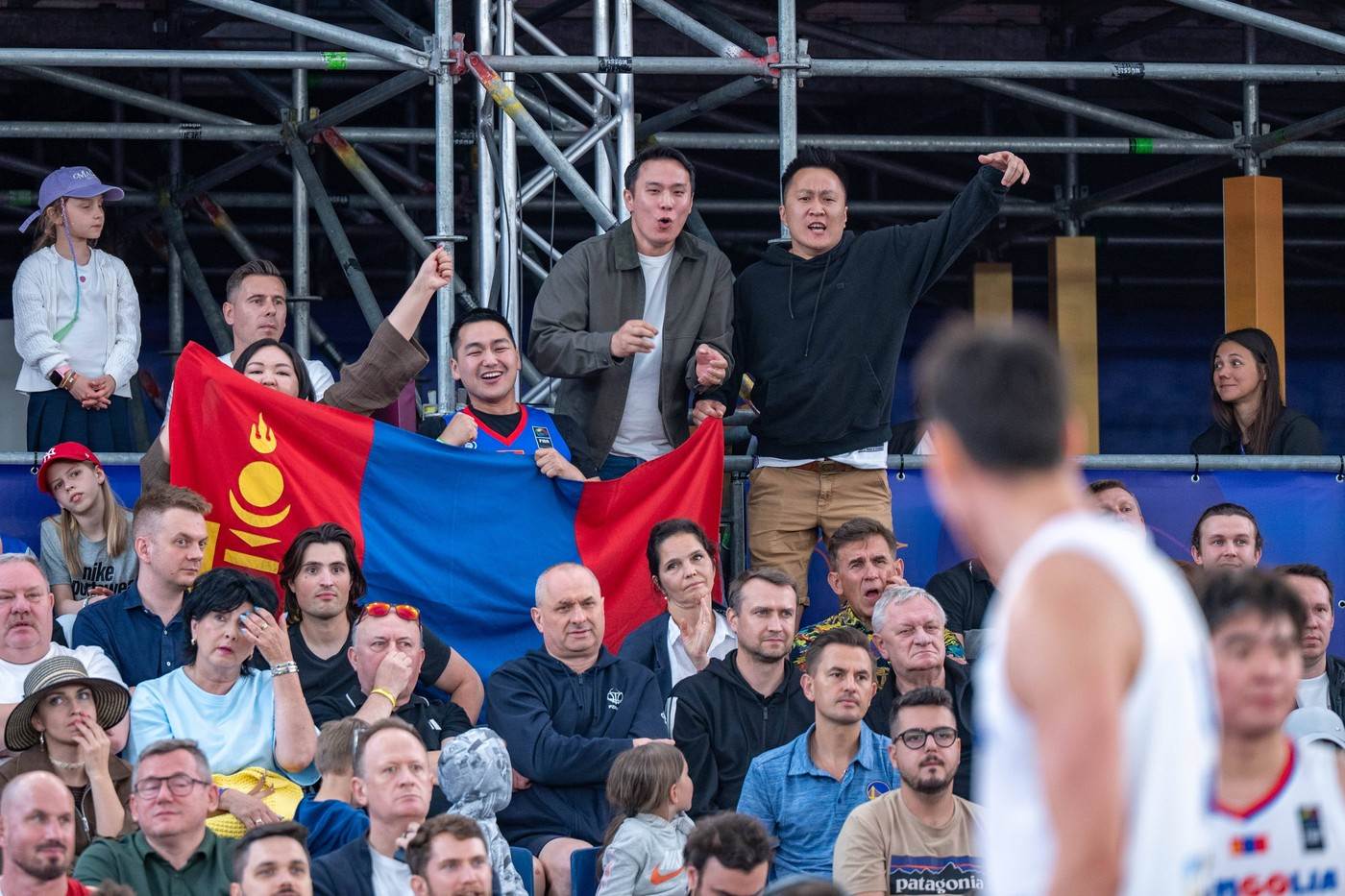  Navijači Mongolije pružaju sjajnu podršku basketašima 