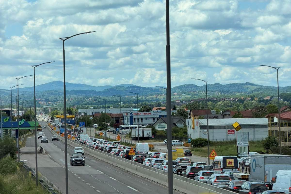  gužva banjaluka - laktaši brza cesta 