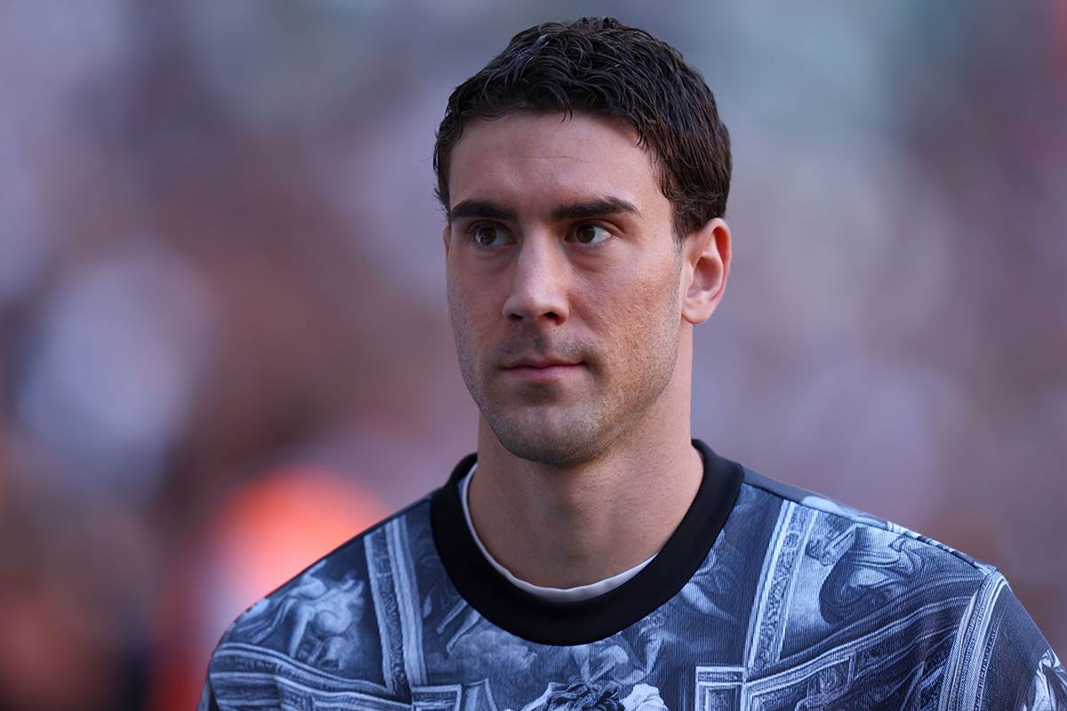  Dušan Vlahović nezadovoljan ponuđenom platom u Juventusu 