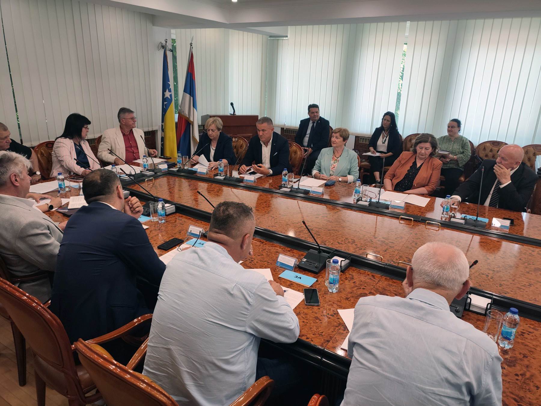  Odluka o zatvaranju OHR-a ide pred Zajedničku komisiju 
