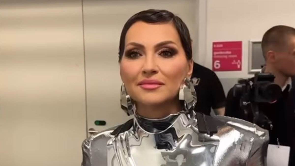  Nina Badrić se povrijedila na koncertu u Banjaluci 