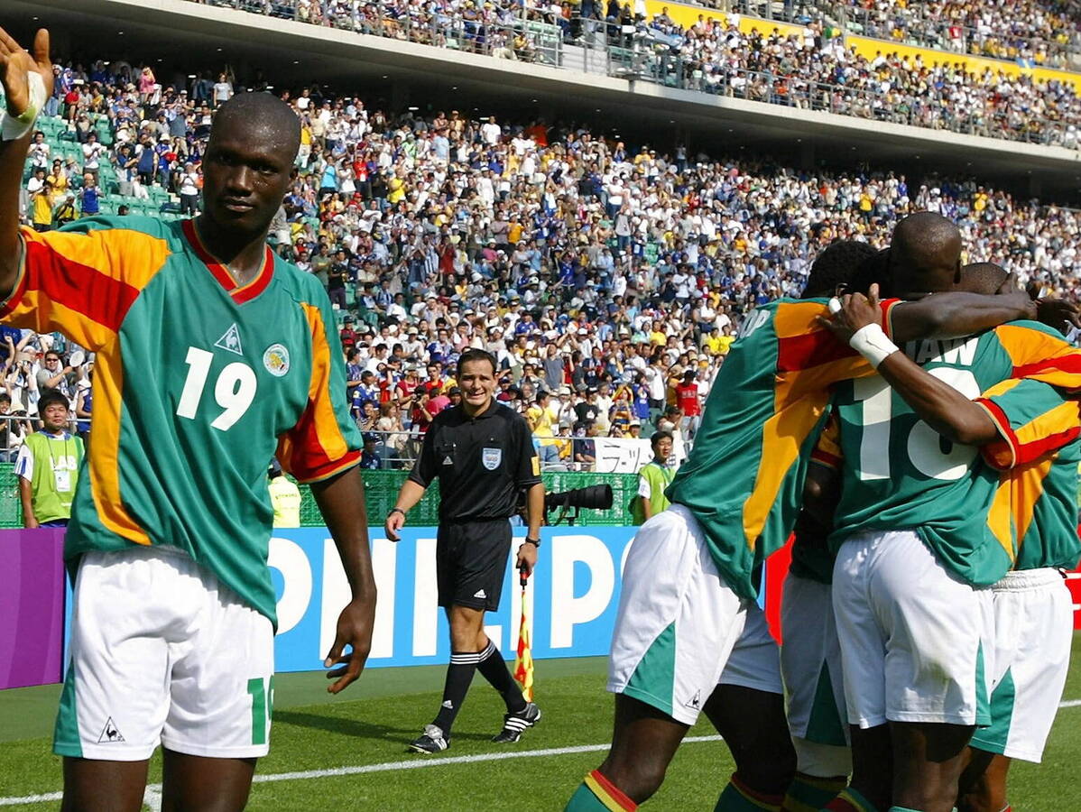  Papa Buba Diop dao gol Francuzima za pobjedu Senegala 2002. 