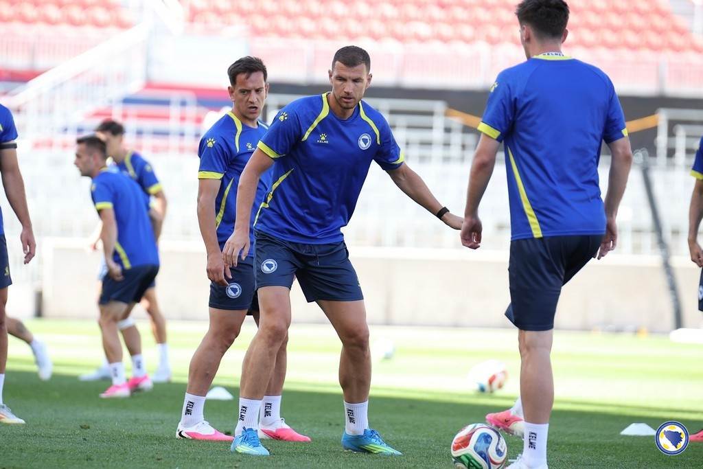 Fudbaleri BiH obavili posljednji trening pred Švajcarsku 