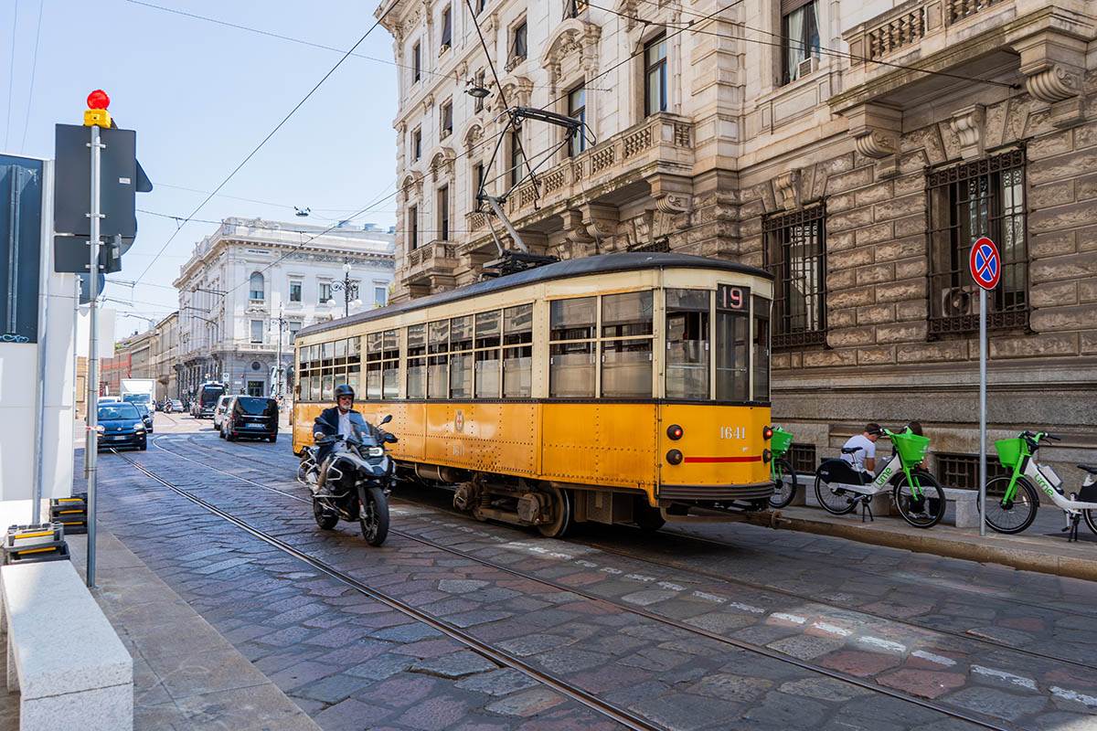  Suspendovani vozači tramvaja zbog slikanja putnica 