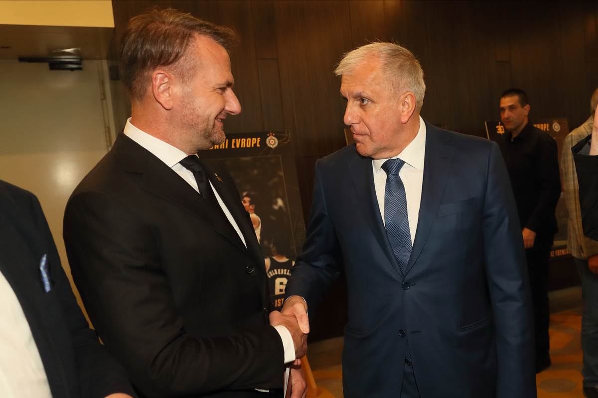  Da li se Željko Obradović vraća u Partizan ako ode Ostoja Mijailović 