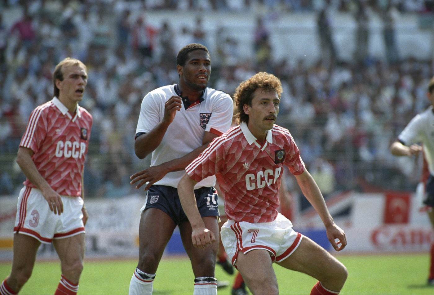  Džon Barns prvi crnac koji je zaigrao za reprezentaciju Engleske 