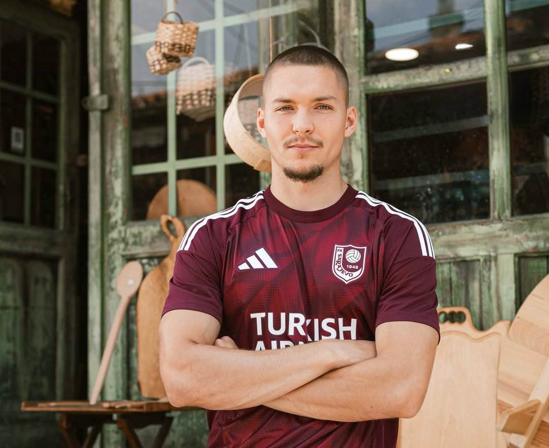  Bartol Barišić novi fudbaler Sarajeva  