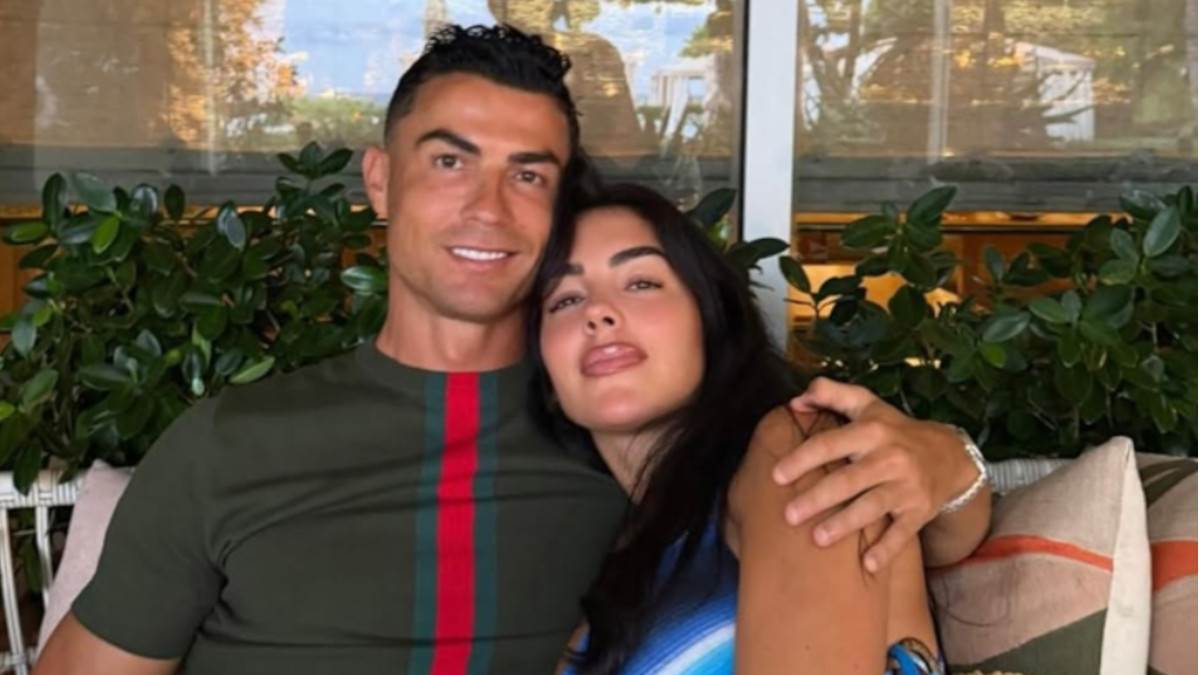  Slika Ronalda i Georgine sa pola miliona lajkova za 5 minuta 