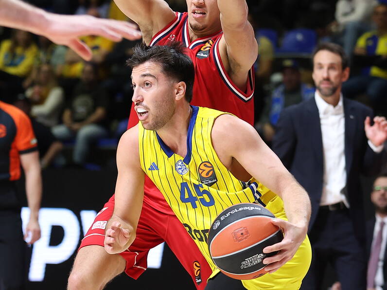  Tamir blat prelazi u kk crvena zvezda  