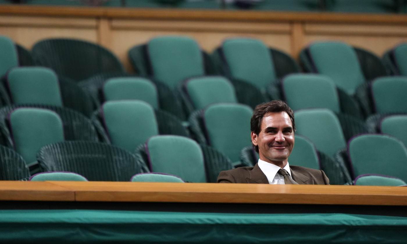  Federer sam u loži na Vimbldonu 