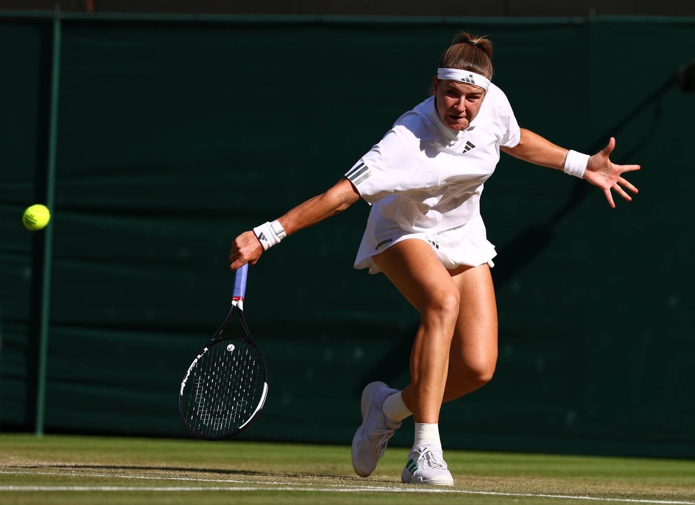  Karolina Muhova alergična na travu a igra polufinale Vimbldona 